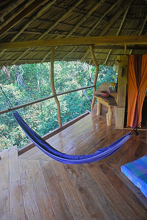 Hammock inside the treehouse Treehouse Sri Lanka